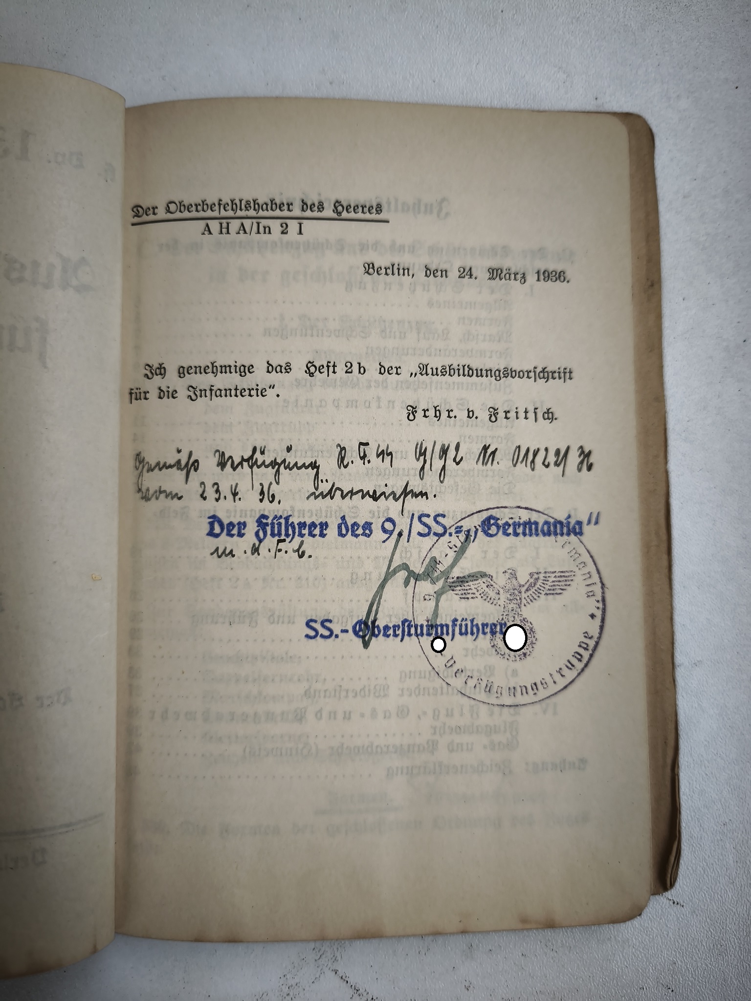 Manuels d'instruction infanterie récéptionnés SS-VT standarte Germania – Image 3